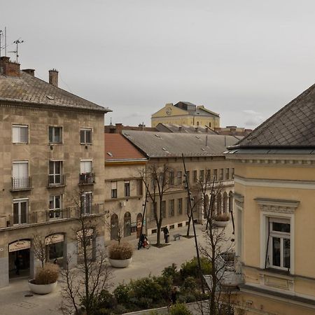 Ferienwohnung Square 2 Debrecen Exterior foto